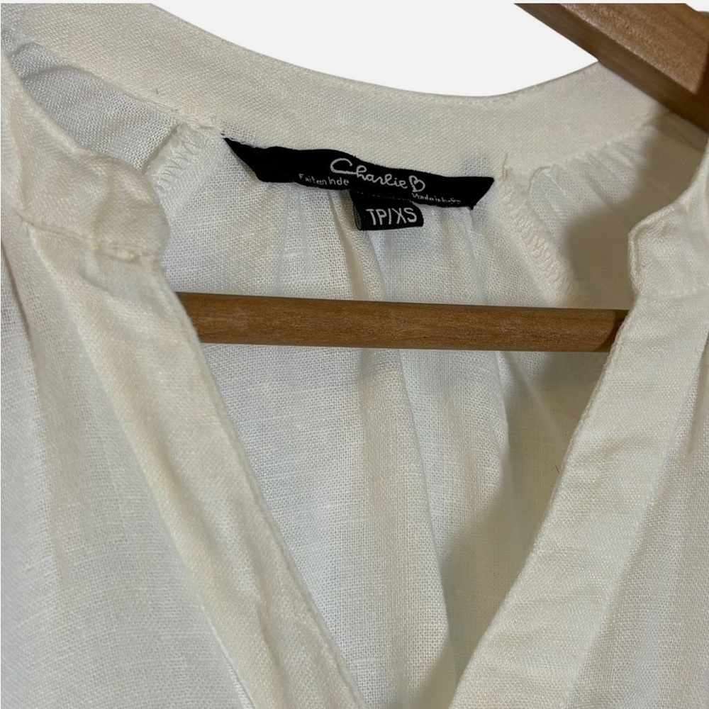 Charlie B Linen Blend Embroidered Peasant Blouse TP/XS Long Sleeve Button Boho - Picture 2 of 6